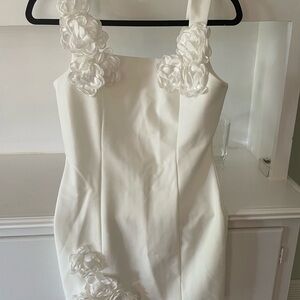 Trompe 3D floral mini dress. NEW never worn